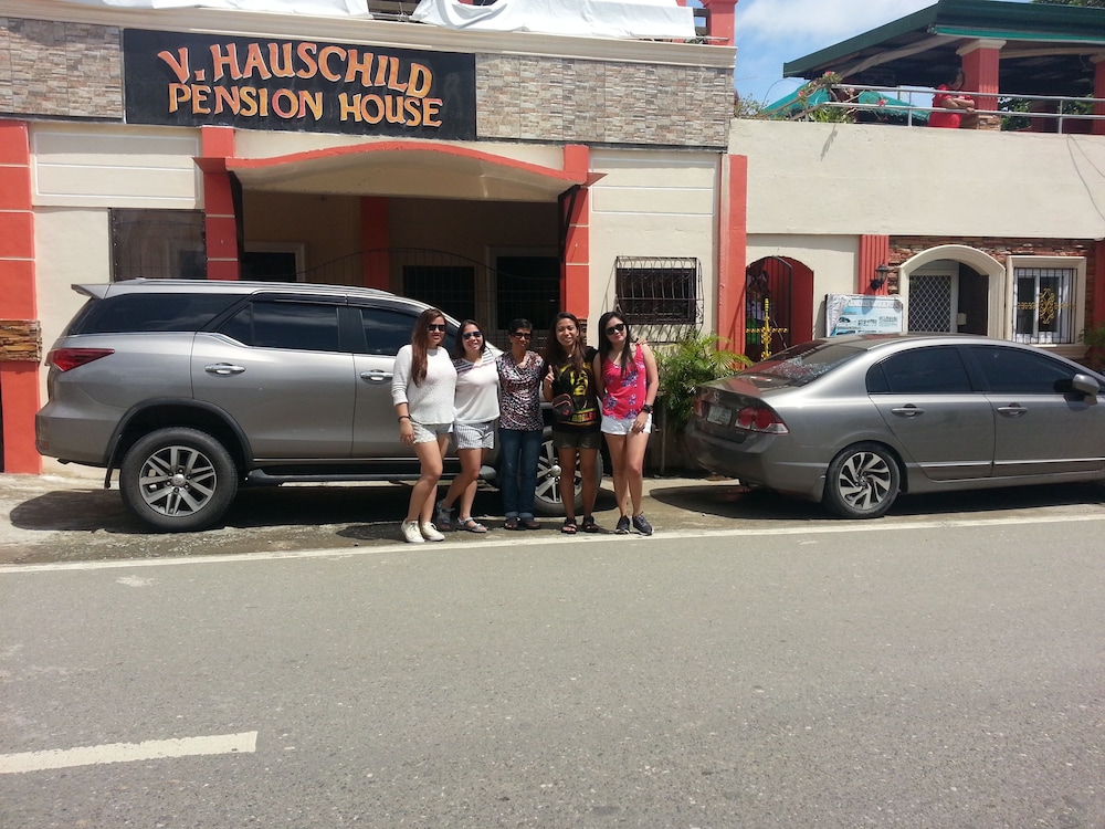 v hauschild transient house b