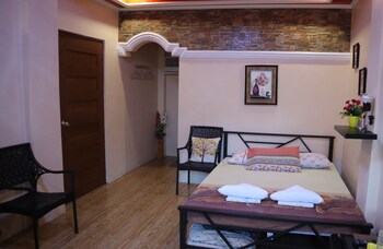 v hauschild transient house b