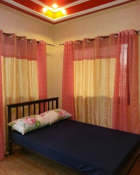 v hauschild transient house b