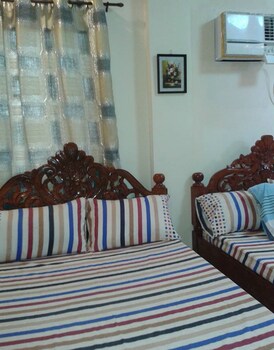 v hauschild transient house b