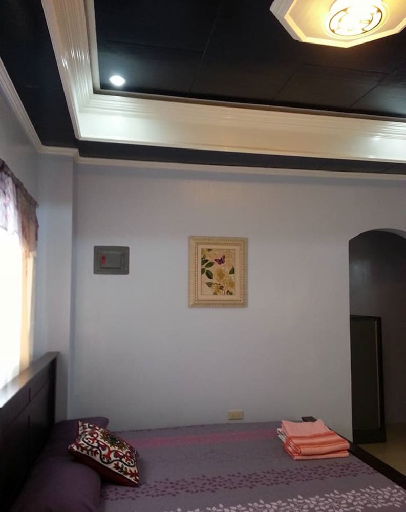 v hauschild transient house b