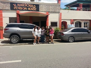 v hauschild transient house b