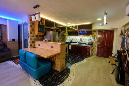 clockworkorange luxury suites
