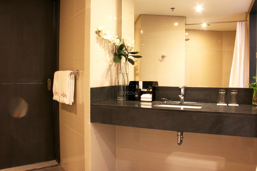 savoy hotel manila multi use