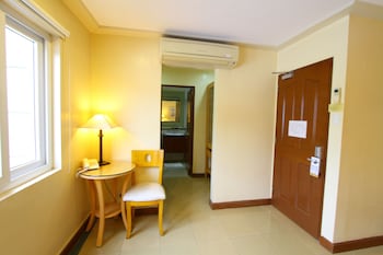 trace suites by sms hospitality