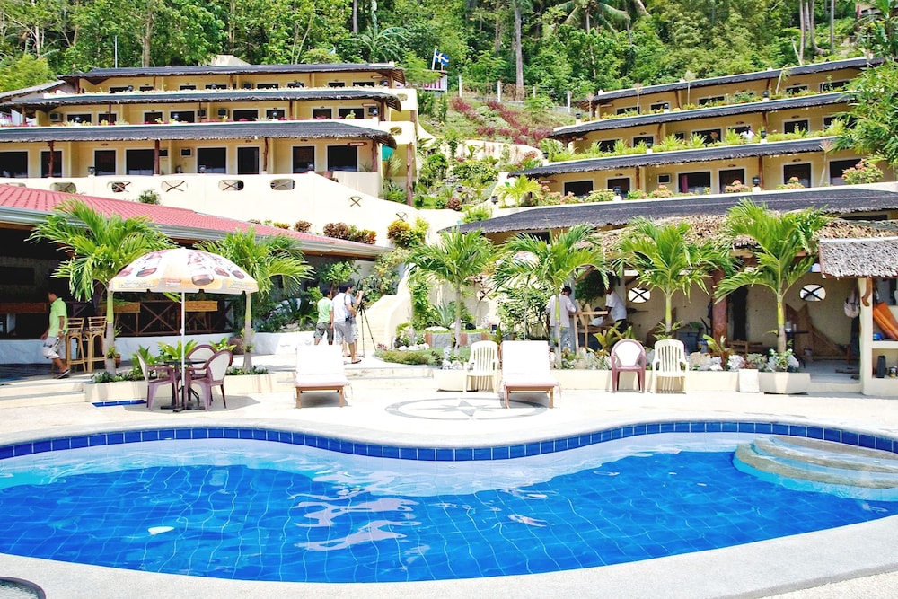 Oriental Sabang Hill Resort,Mindoro>>Maricaban Island,3 star