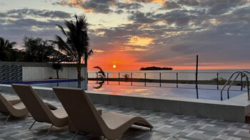 istana baylon resort
