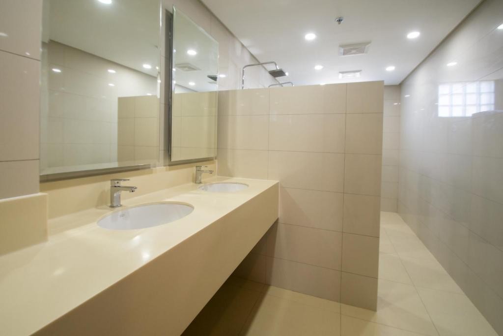 shore time dormitel hostel