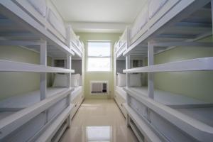 shore time dormitel hostel