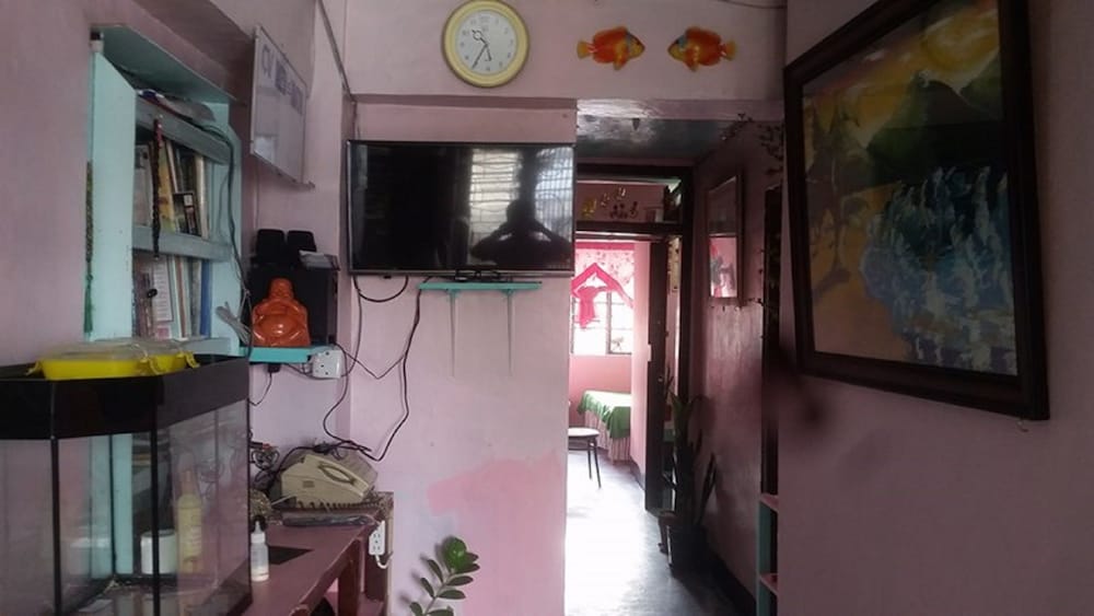 cvnb bed and bath hostel