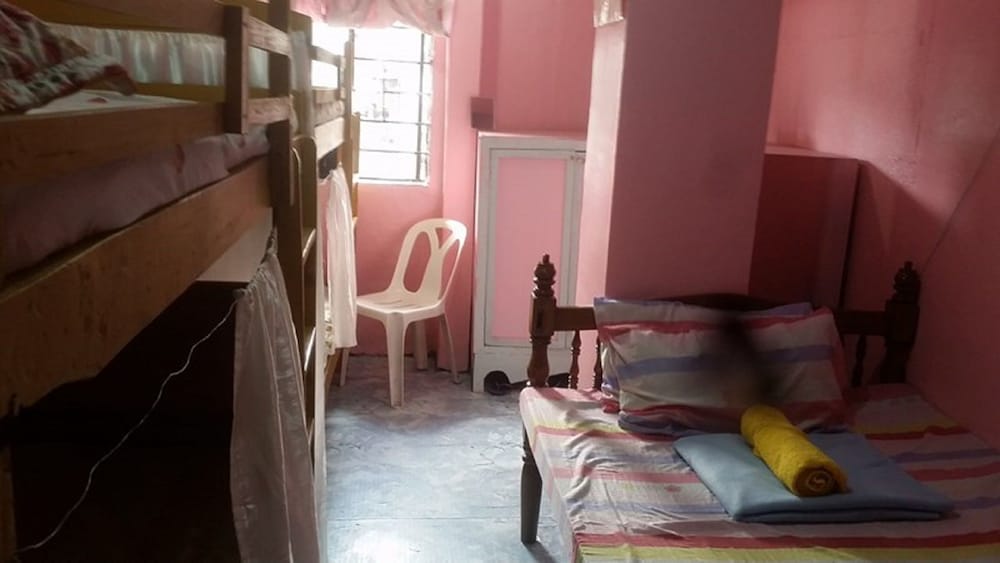 cvnb bed and bath hostel