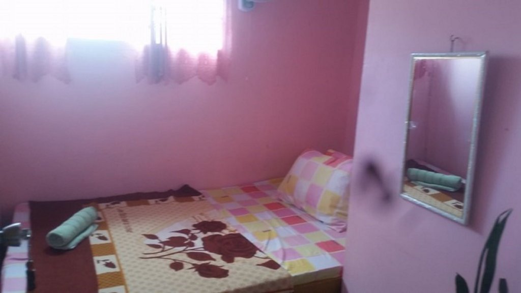 cvnb bed and bath hostel