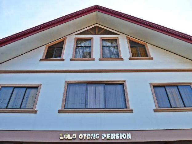 lolo oyong pension house