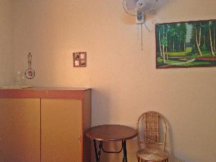 lolo oyong pension house