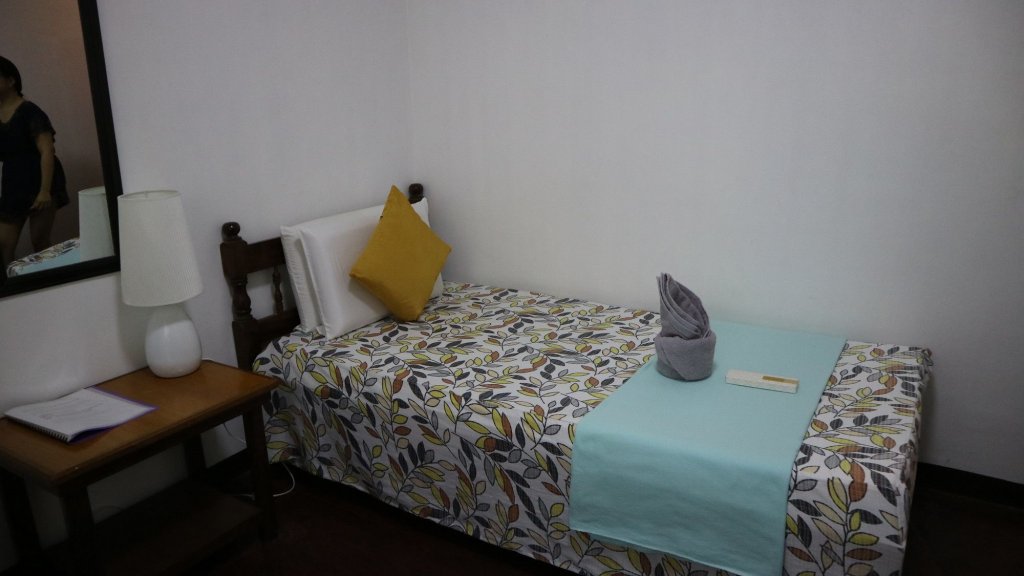 lolo oyong pension house