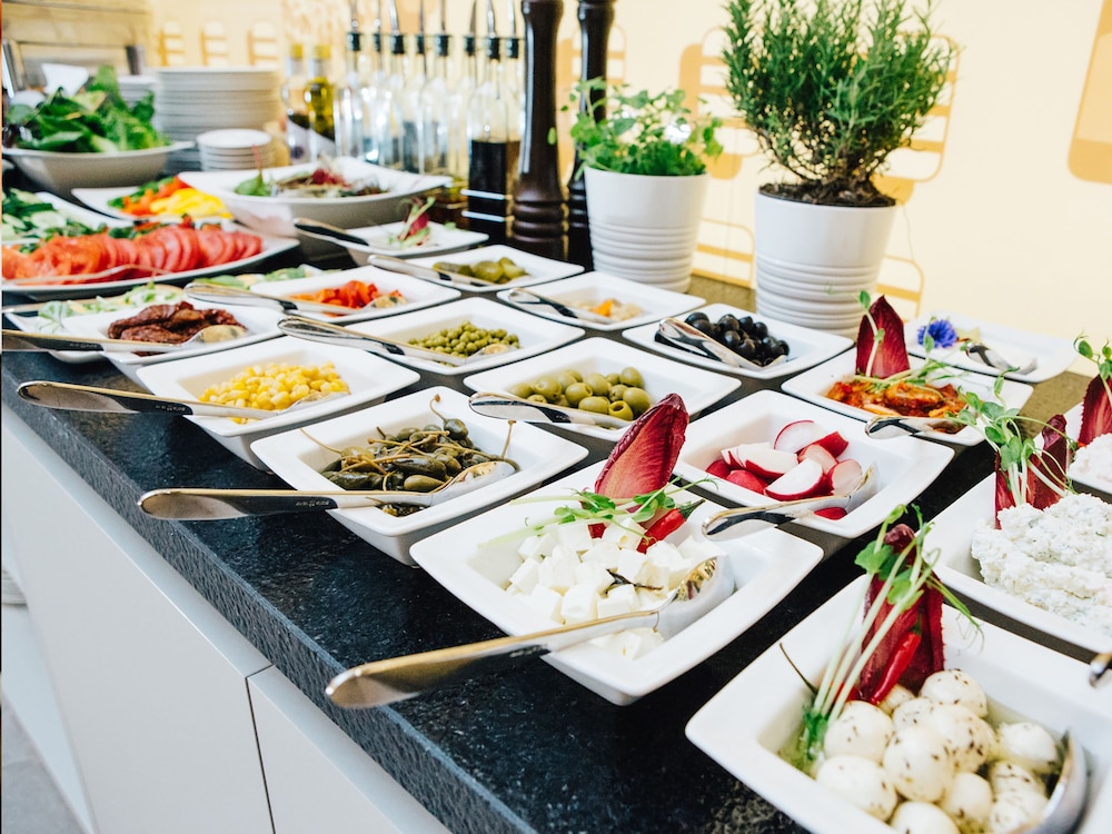 q hotel plus katowice