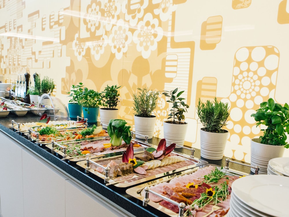 q hotel plus katowice