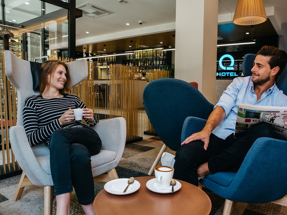 q hotel plus katowice