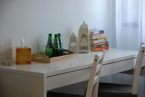 7th room guest house