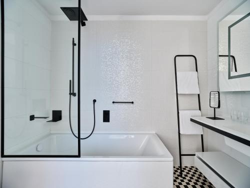 hotel indigo warsaw nowy swiat by ihg