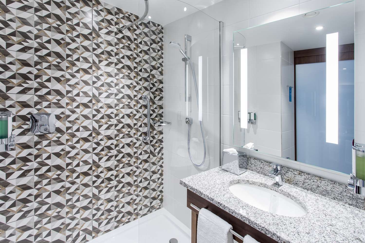 hampton by hilton gdansk oliwa