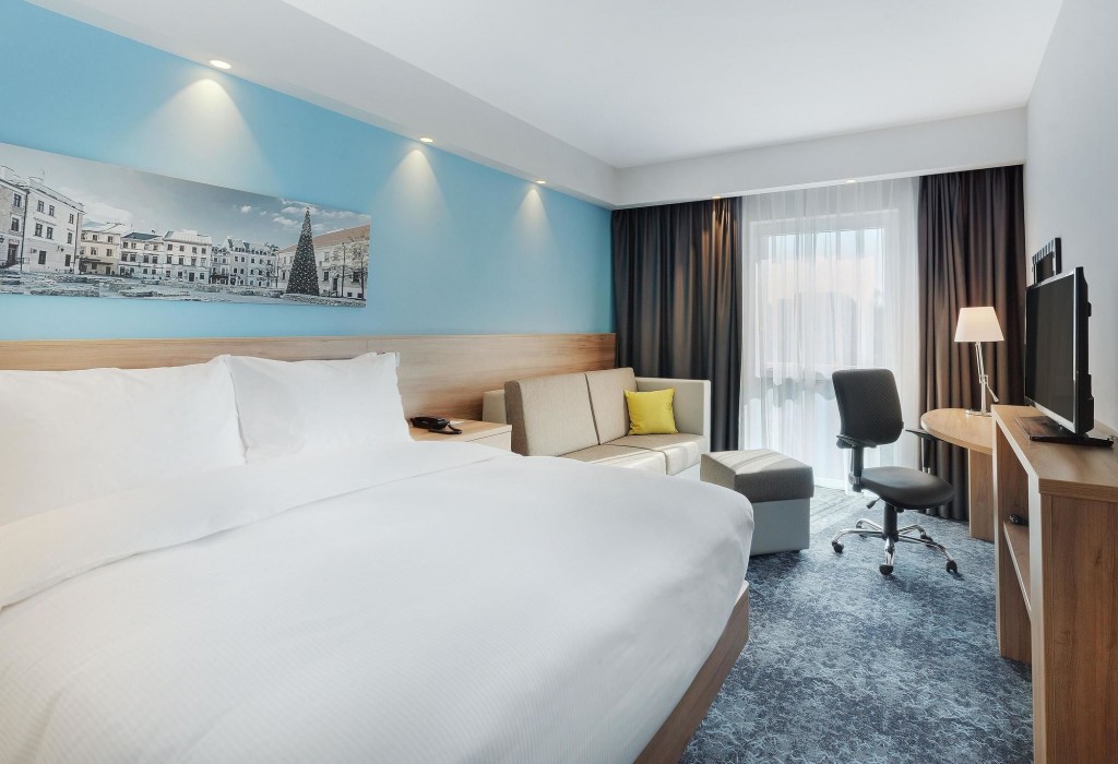 hampton by hilton lublin