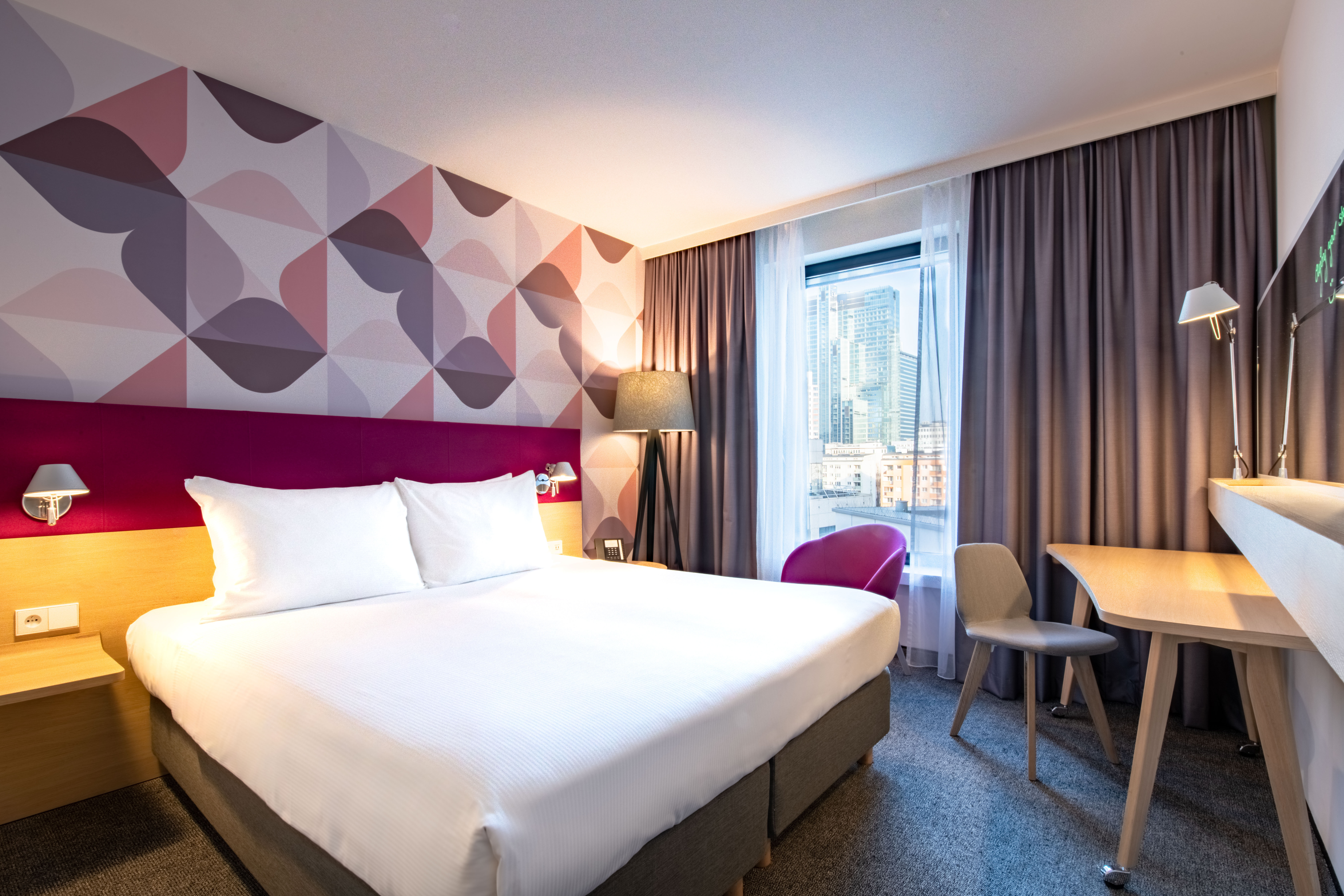 holiday inn warsaw city centre by ihg