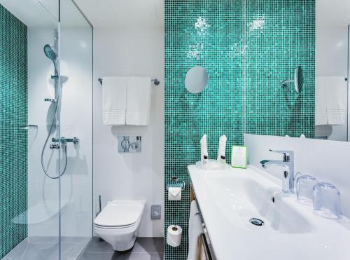 holiday inn warsaw city centre by ihg