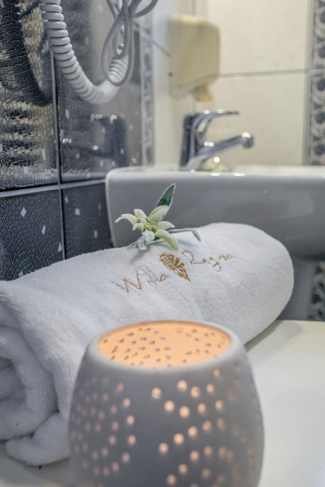 willa regina resort and spa