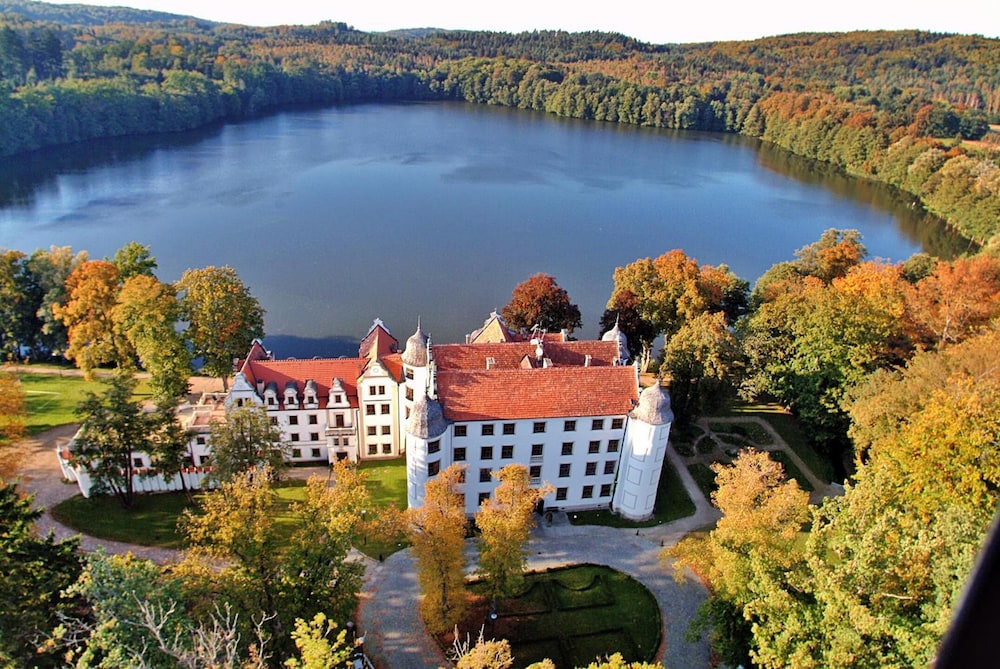podzamcze schlosspension