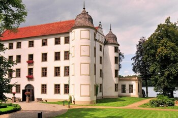 podzamcze schlosspension