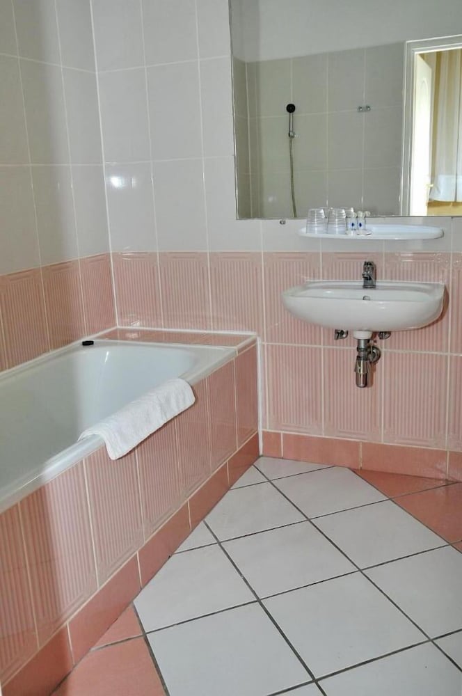 podzamcze schlosspension