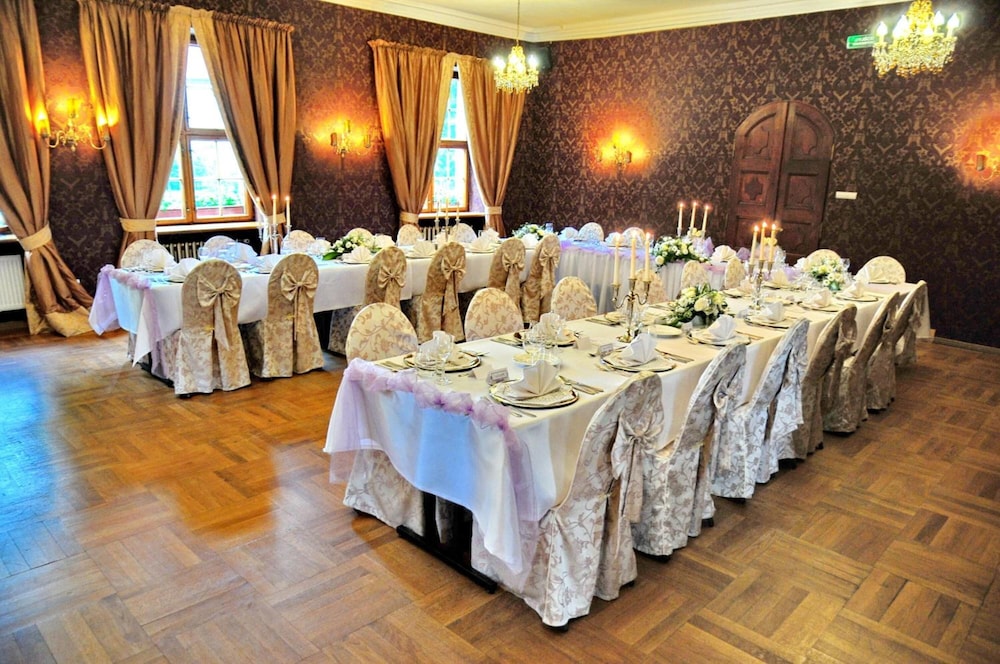 podzamcze schlosspension