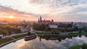 riverside aparthotel