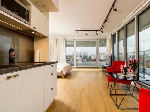 riverside aparthotel