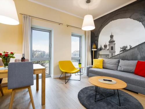 riverside aparthotel
