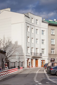 riverside aparthotel