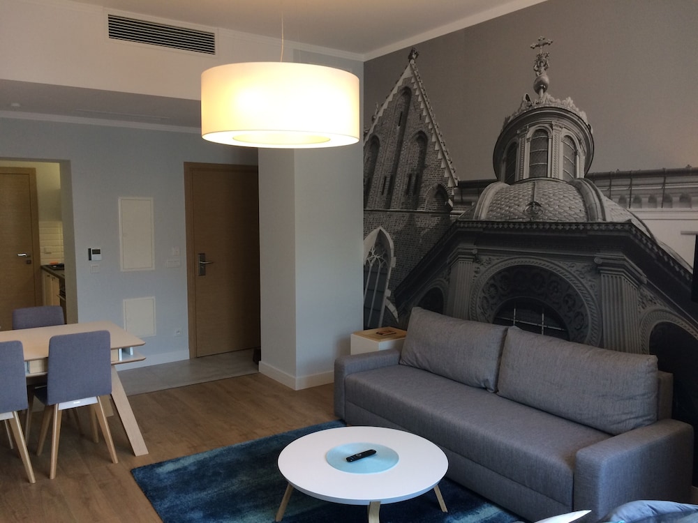 riverside aparthotel