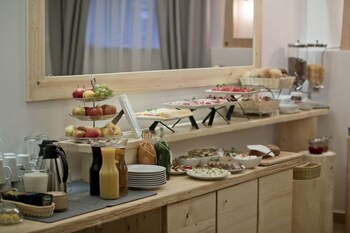 Villa 11 Folk & Design,Lesser Poland Voivodeship>>Zakopane,4 star