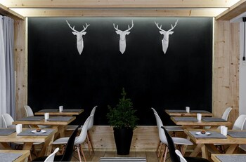 Villa 11 Folk & Design,Lesser Poland Voivodeship>>Zakopane,4 star