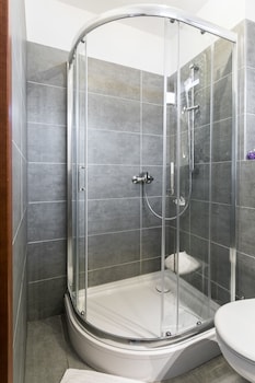 green garden residence