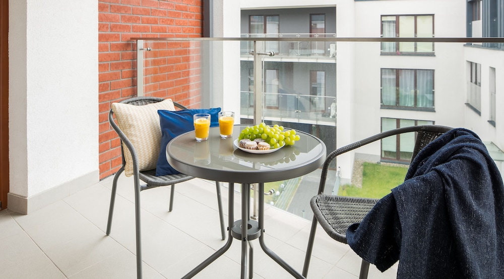 green garden residence