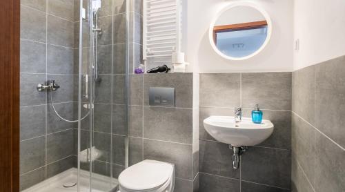 green garden residence