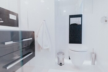 elite apartments marine suite