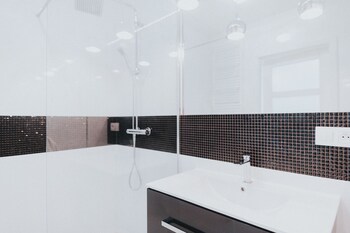 elite apartments marine suite