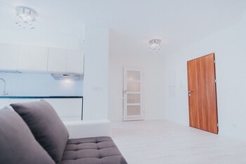 elite apartments marine suite