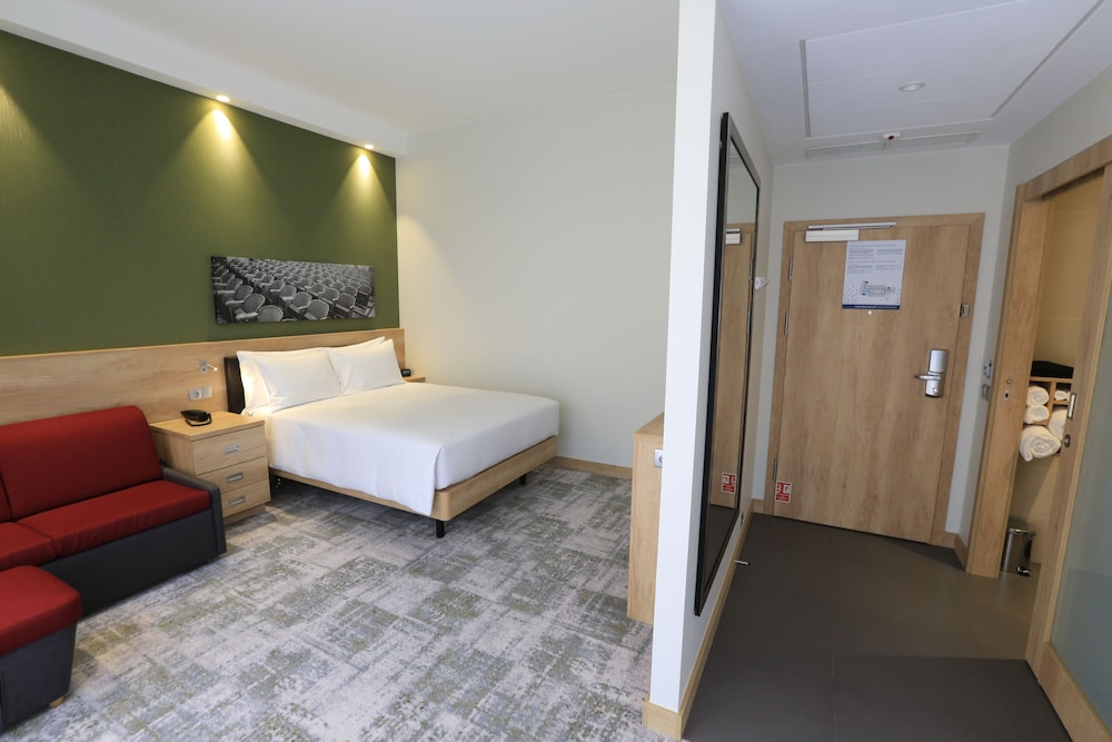 hampton by hilton gdansk old town