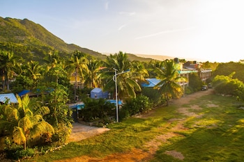 rollanda hotel restaurant