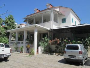 Park Hotel,Port-Au-Prince Cathedral>>Port-Au-Prince,3 star