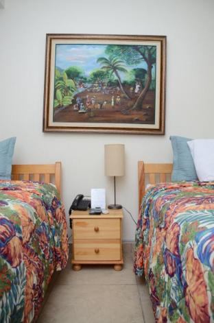 Elite Hotel,Port-Au-Prince>>Carrefour,3 star